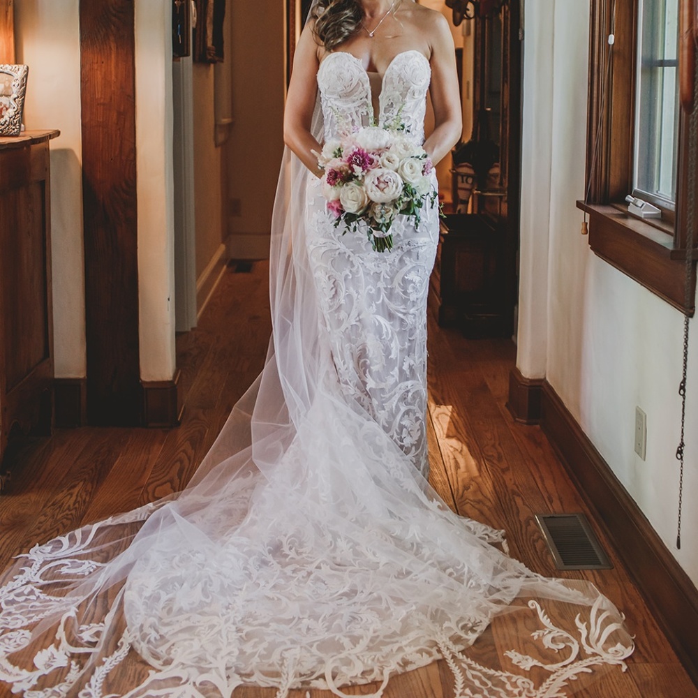 Calla Blanche Wedding Dress - Style 17102